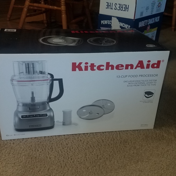 Kitchenaid  13 cup wide mouth food processor  new - Picture 1 of 3